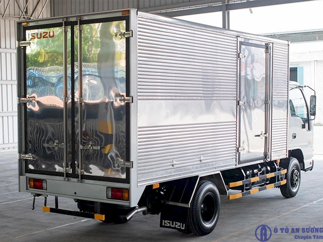 Hình ảnh thùng xe tải Isuzu 2t4 