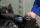 Làm thế nào để khởi động xe khi bị hết ắc quy giữa đường?