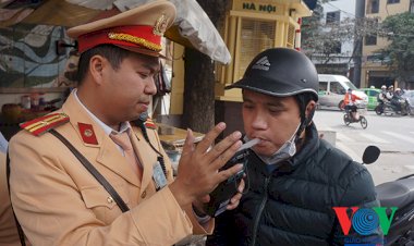 Không vì virus Corona mà kiểm tra nồng độ cồn ‘chùng’ xuống