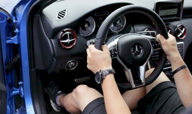 Kỹ thuật quay vô lăng nhanh khi vào cua