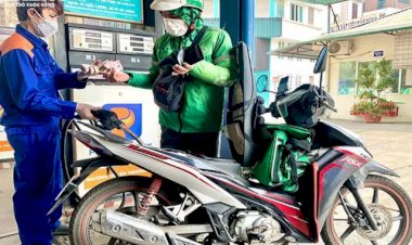 Hôm nay, giá xăng tiếp tục tăng 600 - 1.000 đồng/lít?