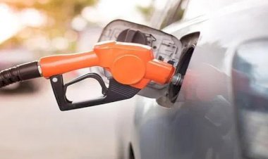 Giá xăng sẽ tiếp tục tăng, vượt 32.000 đồng/lít?