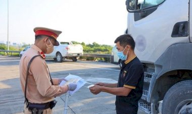 Giấy phép lái xe hết hạn: Mức phạt và hướng dẫn thủ tục xin cấp mới