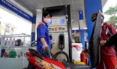 Giá xăng hôm nay 5/9 giảm nhẹ, giá dầu tăng mạnh