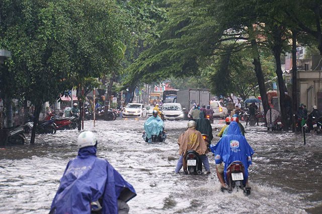 Tổng hợp các tuyến đường hễ mưa là ngập tại thành phố Hồ Chí Minh