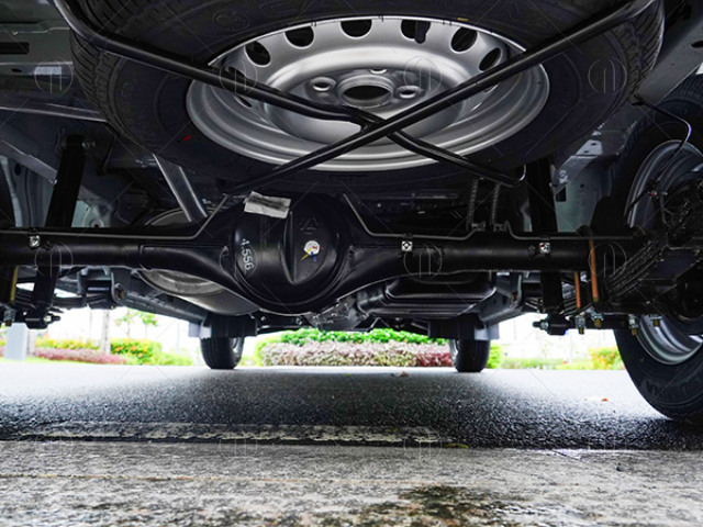 Cầu sau dạng dầm th&eacute;p h&agrave;n chịu tải tốt