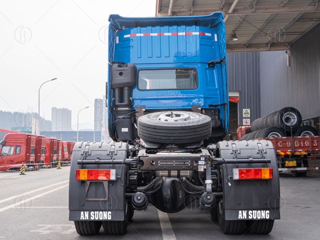 Khung gầm và hệ thống treo Dongfeng X7 445HP