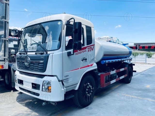 Xe phun nước rửa đường là dòng xe chuyên dụng có chức năng làm sạch mặt đường