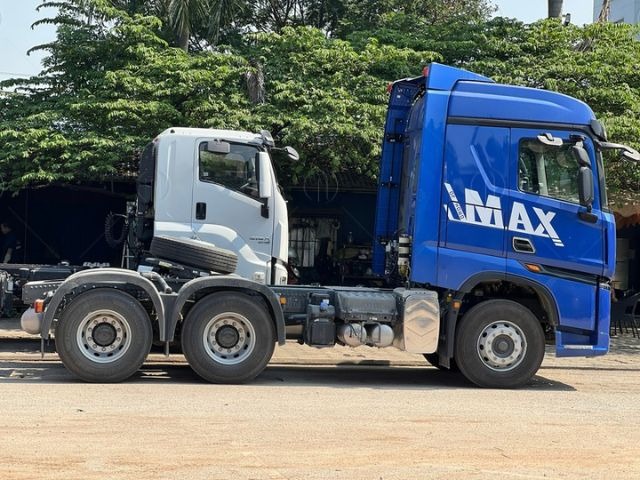 Xe đầu k&eacute;o Howo l&agrave; d&ograve;ng xe tải hạng nặng đến từ tập đo&agrave;n Sinotruk