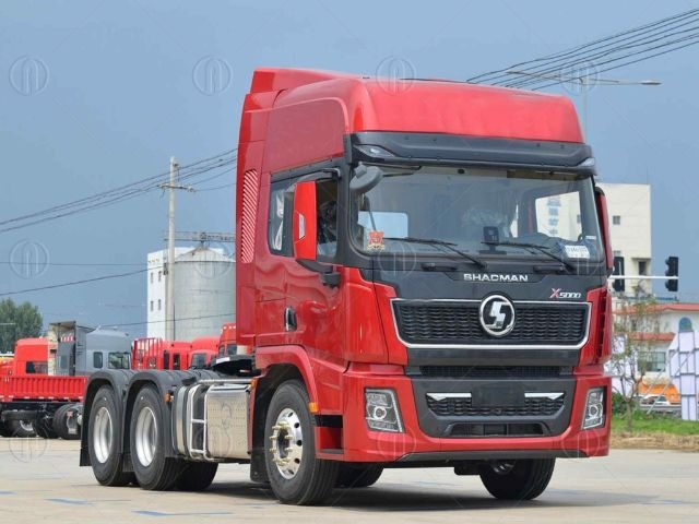 Shacman X5000 400HP là mẫu xe đầu kéo hạng nặng nổi bật