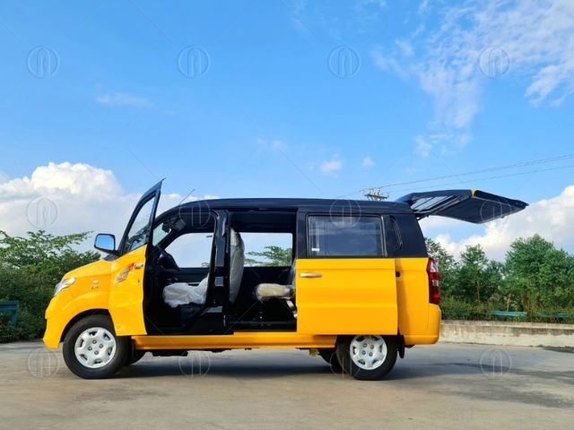 Xe tải van Kenbo đa dạng màu sắc