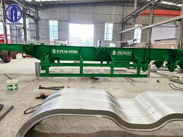 Khung rơ moóc xương 3 trục ZK chắc chắn
