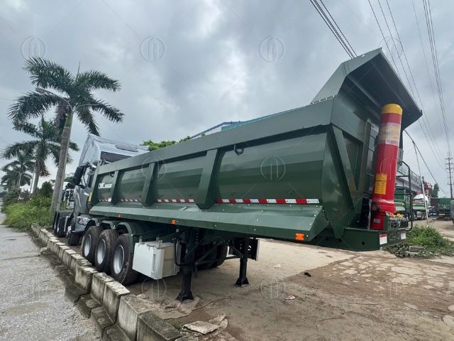 Sơ mi rơ mooc ben CIMC 24,2 m³ phù hợp khi chở vật liệu xây dựng Sơ mi rơ mooc ben CIMC 24,2 m³ phù hợp khi chở vật liệu xây dựng