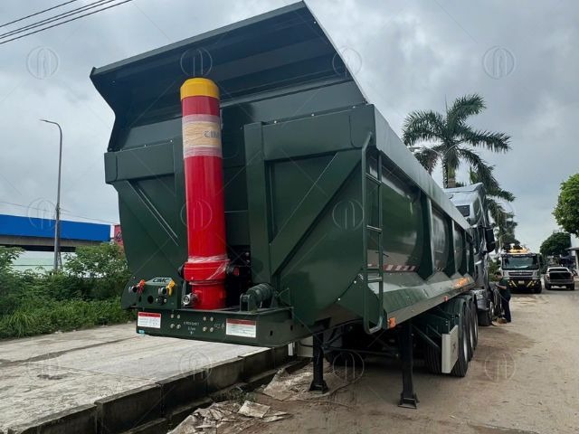 Mooc ben CIMC 24,2 m³ sử dụng hệ thống phanh 3 trục Mooc ben CIMC 24,2 m³ sử dụng hệ thống phanh 3 trục