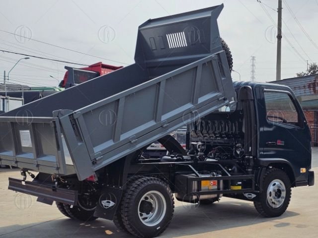 Xe tải ben Forland D65 th&ugrave;ng h&agrave;ng d&agrave;i 2m66 tải trọng 3 tấn 5