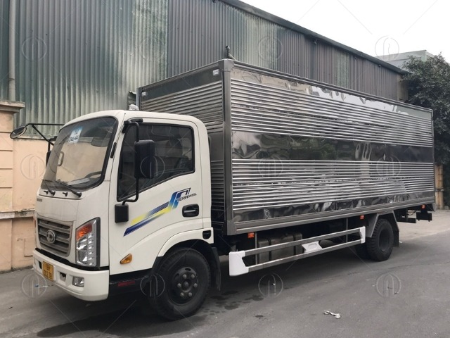 Xe có chiều dài x rộng x cao lần lượt là 8.030 x 2.150 x 2.400mm Xe có chiều dài x rộng x cao lần lượt là 8.030 x 2.150 x 2.400mm