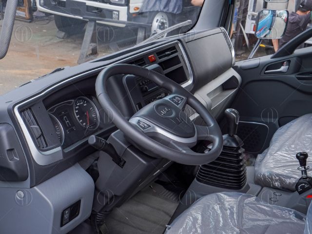 Nội thất xe tải Jac N950 tiện nghi