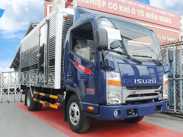 Xe tải Jac 2t4 thùng 4m3