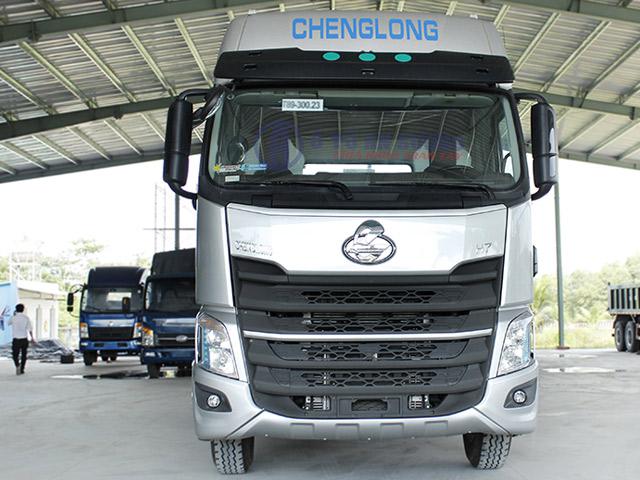Giá xe đầu kéo Chenglong 385HP