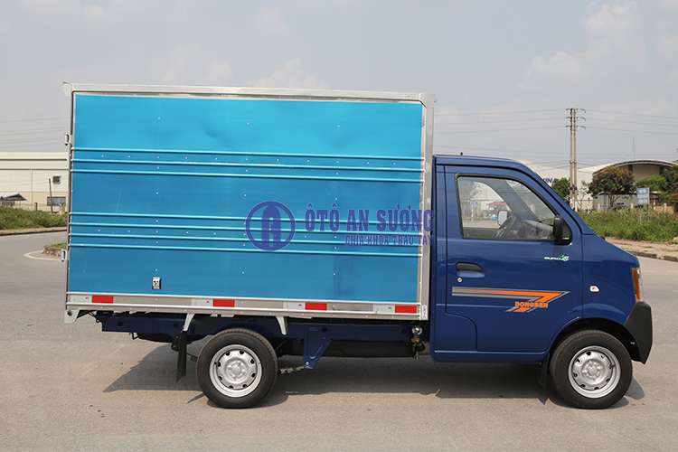 Bán trả góp xe tải Dongben 870kg thùng kín