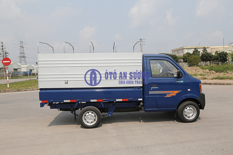 Giá xe tải Dongben 870kg thùng dài 2m5