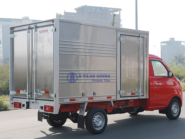 Xe tải SRM T30 trang bị động cơ đến từ Ý