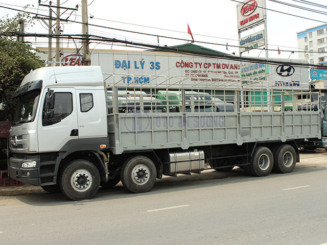 Giá xe tải Chenglong 4 chân cũ