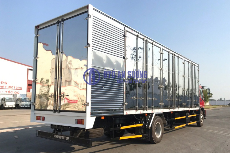 xe tải chở Pallet Isuzu 7t thùng siêu dài 