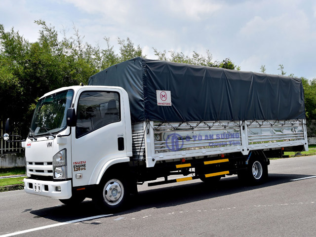 Bán xe tải Isuzu 3t5 thùng 6m2 trả góp