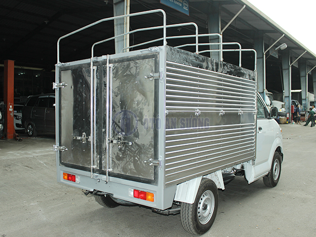 Bán xe tải Suzuki 750kg trả góp