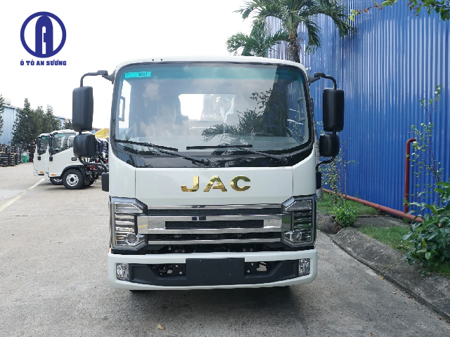 Hình: Thiết kế mặt cabin JAC N350S E5