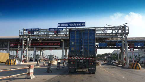 TP.HCM kiến nghị Chính phủ bắt buộc ô tô dán thẻ đầu cuối để thu phí không dừng