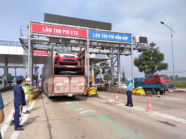 Tài xế vi phạm vì chưa hiểu hết tác dụng của thu phí không dừng