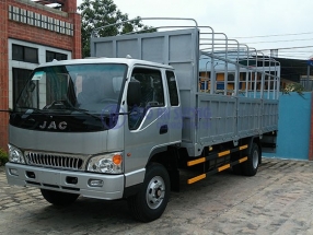 Giá xe tải Jac 6t4