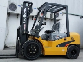 XE NÂNG HÀNG LIUGONG CPCD35