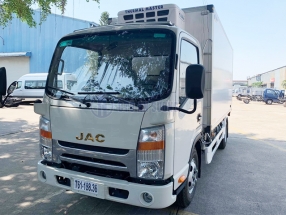 Xe tải đông lạnh Jac 1T9