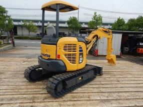 Xe xúc đào cũ Komatsu