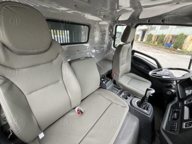 Xe tải ben TMT Howo Sinotruk 8t2 ST110850D2 được thiết kế với cabin đơn