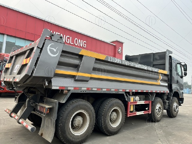 Thùng ben kích thước lớn, tải trọng cao