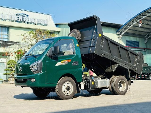 Xe tải ben Chiến Thắng 3t2 tấn 1 cầu dung tích khoảng 2,6 m³