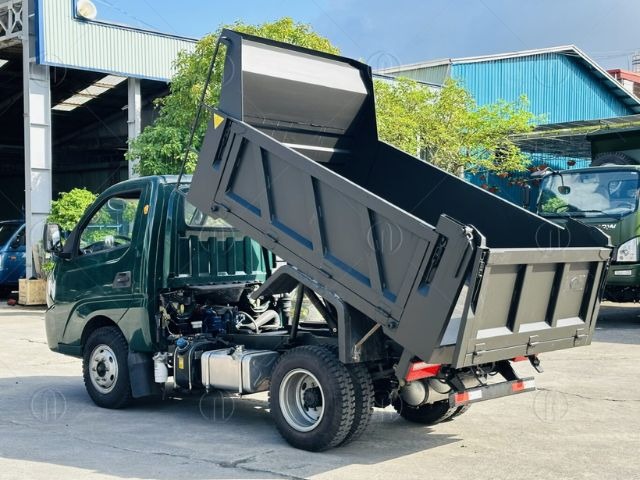 Khung gầm xe bền bỉ được chế tạo bằng thép hợp kim chịu lực