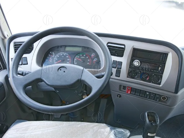 Khu vực nội thất của xe ben Cửu Long TMT 7T