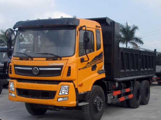 Thùng ben rộng, to chở được nhiều hàng hoá Thùng ben rộng, to chở được nhiều hàng hoá