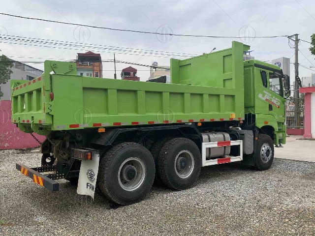 Thùng ben 11,3 m³ dài 5m Thùng ben 11,3 m³ dài 5m