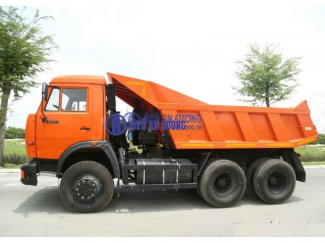 Xe ben Kamaz 13 tấn thùng 8 khối là dòng xe tải ben nặng nhập khẩu nguyên chiếc từ Nga