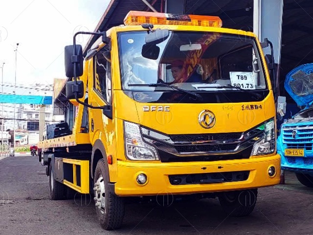 Xe cứu hộ dongfeng 2 chức năng có thiết kế đẹp mắt