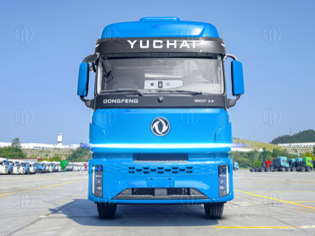 Ngoại thất khí động học trên xe đầu kéo dongfeng bright x9 490hp Ngoại thất khí động học trên xe đầu kéo dongfeng bright x9 490hp