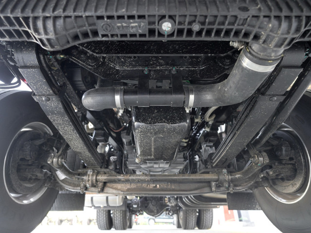 Hệ thống treo sau xe đầu kéo 2 cầu Dongfeng Bright X9 Hệ thống treo sau xe đầu kéo 2 cầu Dongfeng Bright X9