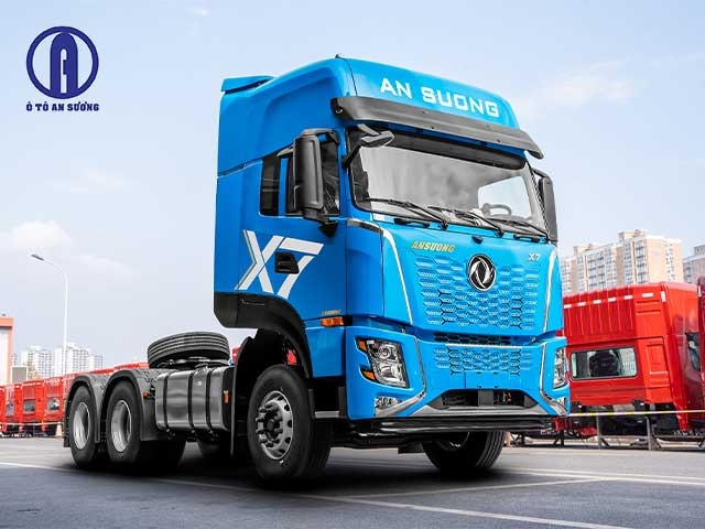 Đầu kéo Dongfeng X7 Yuchai 445hp cầu dầu đa năng