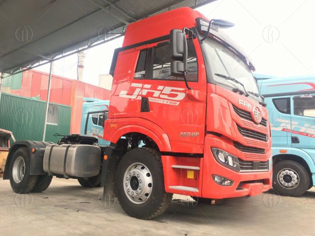 Động cơ xe đầu kéo Faw 1 cầu cabin JH5 tiêu hao nhiên liệu ít Động cơ xe đầu kéo Faw 1 cầu cabin JH5 tiêu hao nhiên liệu ít
